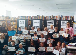 Edukacyjna wycieczka klas drugich do Zduńskiej Woli